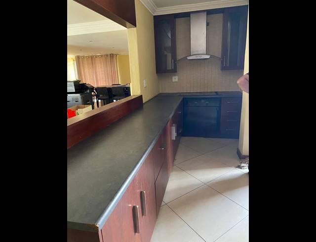 3 BEDROOM PROPERTY TO RENT IN SOPHIATOWN